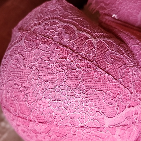 Victoria's Secret Dream Angels Bra - Picture 3 of 5